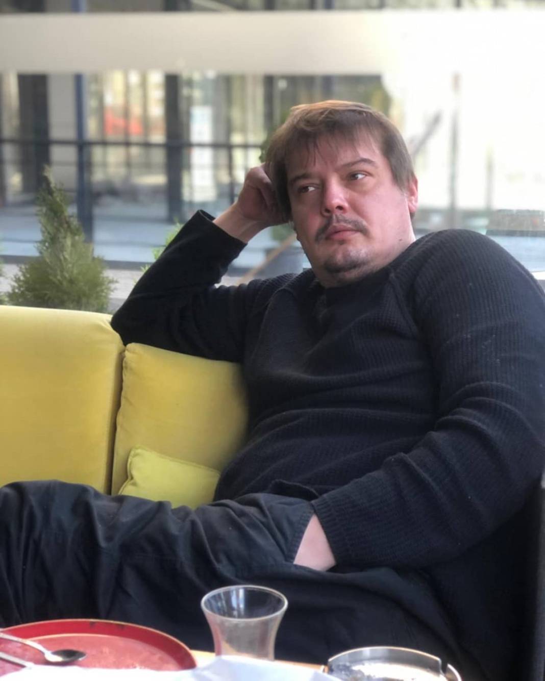 20 kilo veren Arda Kural'ın son hali hayranlarını şaşırttı! 2000'li yıllara döndü, 20'lik delikanlı oldu 3